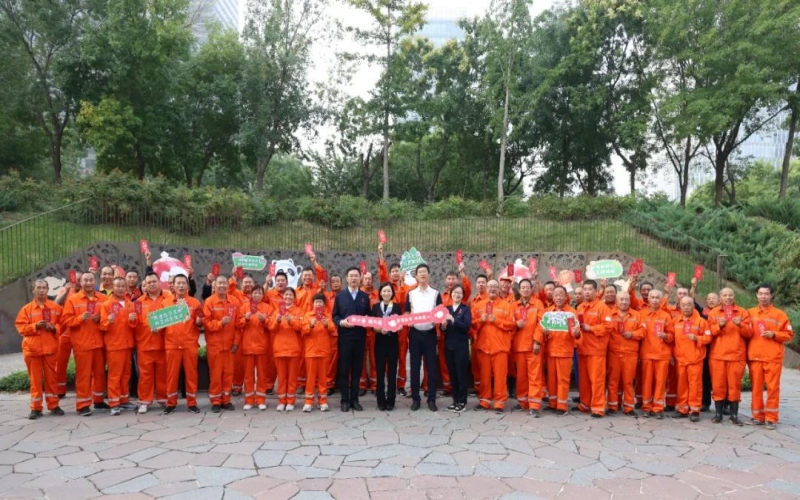 情暖中秋！榮程集團(tuán)總裁張君婷深入一線走訪慰問