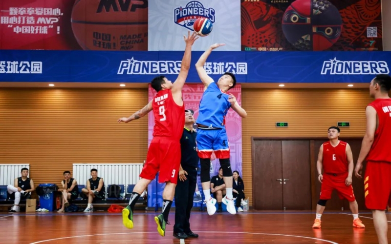 直擊超燃現(xiàn)場！榮程集團第十四屆職工籃球賽第四個比賽日戰(zhàn)績播報