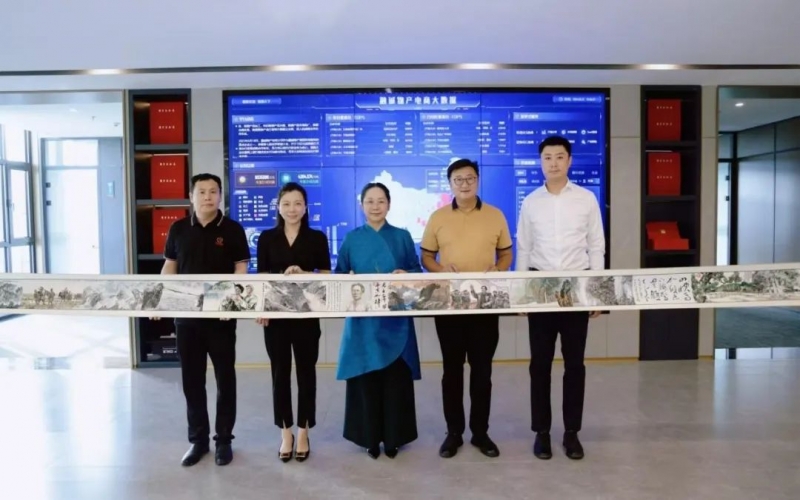 共促新時(shí)代婦女事業(yè)發(fā)展，張榮華主席與中國婦女人才網(wǎng)領(lǐng)導(dǎo)交流洽談